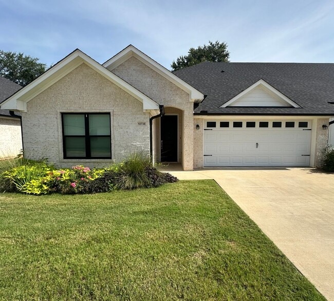 property at 10738 County Rd 169