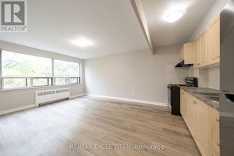 468 Ottawa St N in Hamilton, ON - Building Photo - Building Photo