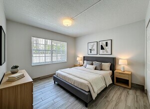 337 Kenilworth Blvd in West Palm Beach, FL - Building Photo - Building Photo