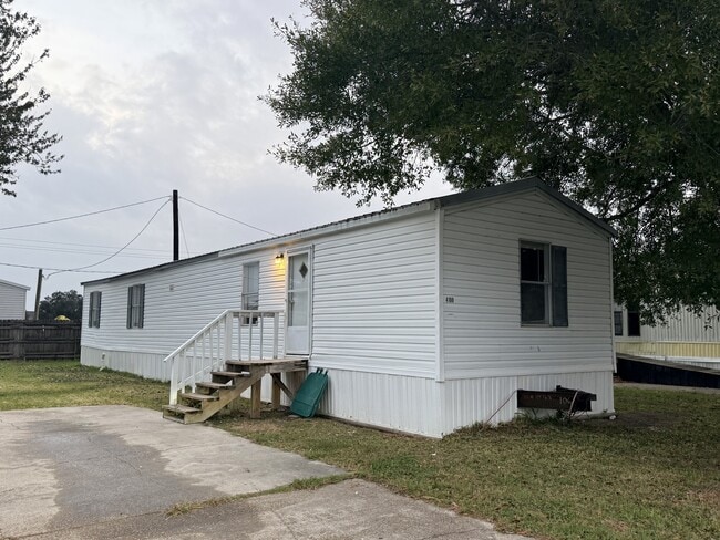 4100 Sherry St in Sulphur, LA - Building Photo - Building Photo