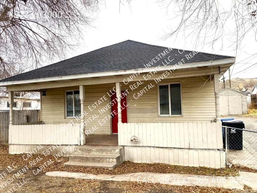 8973 W 3000 S in Magna, UT - Building Photo