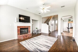 1425 Gatlinburg Cir in Desoto, TX - Building Photo - Building Photo