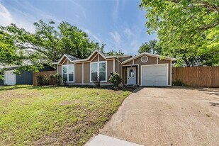 3812 Indian Wells Dr in Arlington, TX - Building Photo