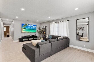 831 SW 13th St in Fort Lauderdale, FL - Building Photo - Building Photo