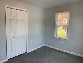 800 Mill St in Bridgeville, PA - Building Photo - Building Photo