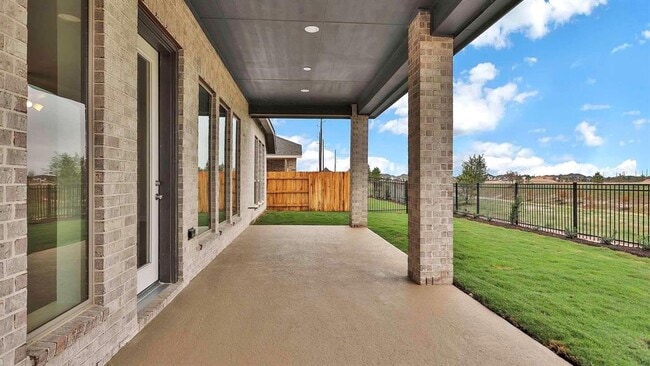 property at 24831 Hibiscus Gdn Wy