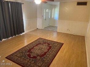 8702 E Vista Dr in Scottsdale, AZ - Building Photo - Building Photo