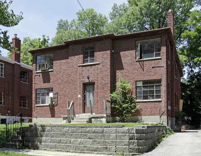 7775 Stillwell Rd in Cincinnati, OH - Foto de edificio - Building Photo