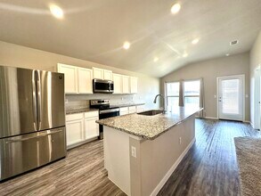 7526 31st Pl in Lubbock, TX - Building Photo - Building Photo