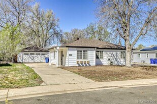 1225 Xanadu St in Aurora, CO - Building Photo