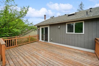 1816 225th St SE in Bothell, WA - Building Photo - Building Photo