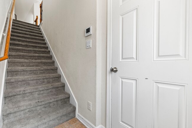 3334 Clearview Villa Way