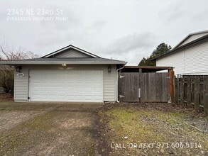 2345 NE 23rd St in Gresham, OR - Building Photo - Building Photo