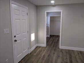 3318 W 157th St, Unit Backhouse in Gardena, CA - Foto de edificio - Building Photo