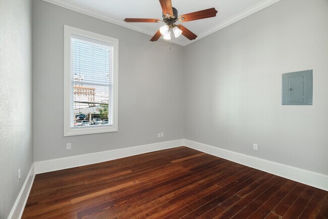 property at 405 24th St