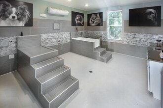 Vestavia Reserve in Vestavia, AL - Foto de edificio - Interior Photo