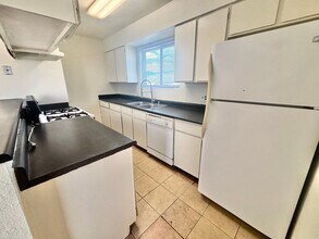 117-113 General Arnold St NE in Albuquerque, NM - Building Photo - Building Photo