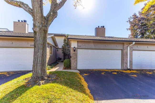 707 Mallard Ln