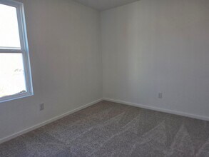 3214 Glacier Blf in Kerrville, TX - Building Photo - Building Photo