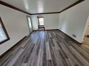 226 Lake St in Menasha, WI - Building Photo - Building Photo