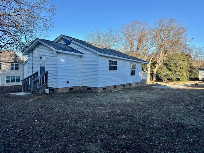 513 N Elizabeth Ave in Marshville, NC - Building Photo - Building Photo