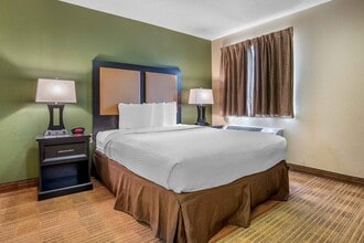 Furnished Studio-Greenville - Haywood Mall in Greenville, SC - Building Photo - Building Photo
