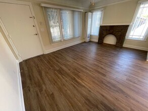 512-514 N Pacific Ave in Glendale, CA - Building Photo - Building Photo