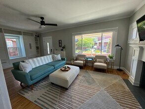 1364 Neel St in Huntington, WV - Foto de edificio - Building Photo