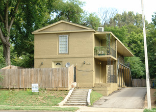 1770 Poplar Ave in Memphis, TN - Building Photo - Building Photo