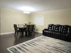 53226 Compassion Way in Lake Elsinore, CA - Building Photo - Building Photo