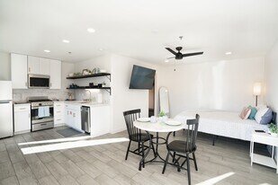 McAllen Apartments in McAllen, TX - Building Photo