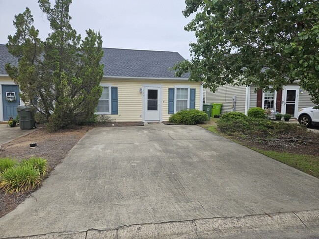 property at 320 Twin Eagles Dr
