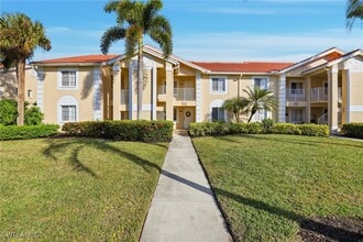 7762 Jewel Ln in Naples, FL - Building Photo - Building Photo