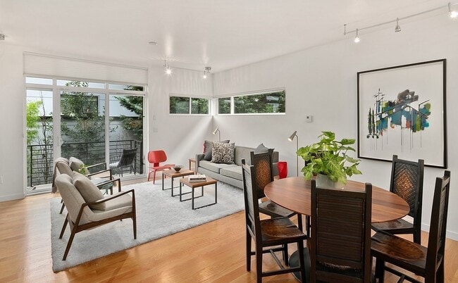 property at 428 Malden Ave E
