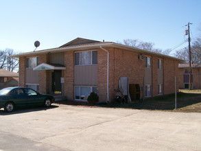 2153 Basswood Ln in Mound, MN - Building Photo - Building Photo