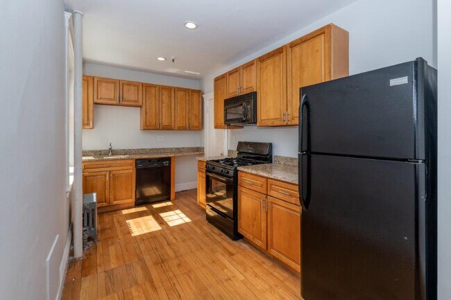 280 Chestnut Ave, Unit 4 in Boston, MA - Building Photo - Building Photo