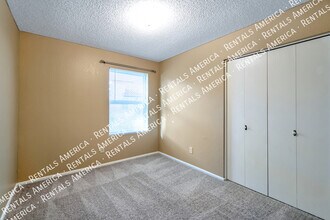 5136 E Evergreen St in Mesa, AZ - Building Photo - Building Photo