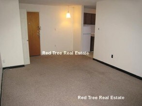 150 Kenrick St-Unit -23 in Boston, MA - Building Photo - Building Photo