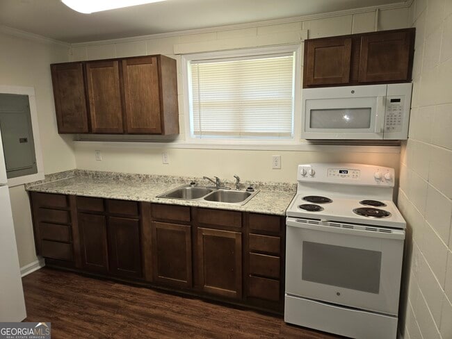 178 Carolyn Ave in East Dublin, GA - Building Photo - Building Photo