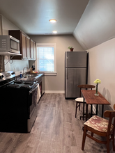 433 N Cypress St in Florence, AL - Building Photo - Building Photo