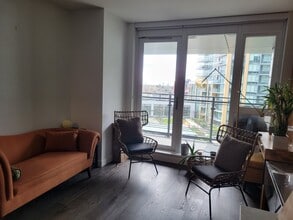 8199 Capstan Way in Richmond, BC - Building Photo - Building Photo