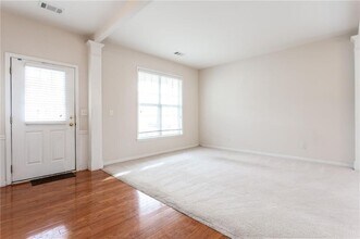 910 Wendlebury Ct in Alpharetta, GA - Building Photo - Building Photo
