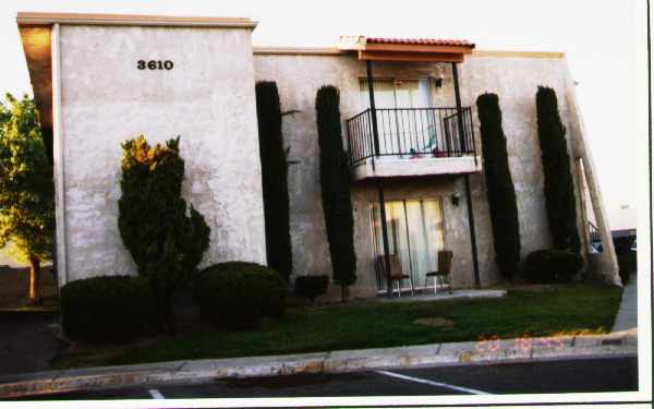 3610 Ala Dr in Las Vegas, NV - Foto de edificio - Building Photo