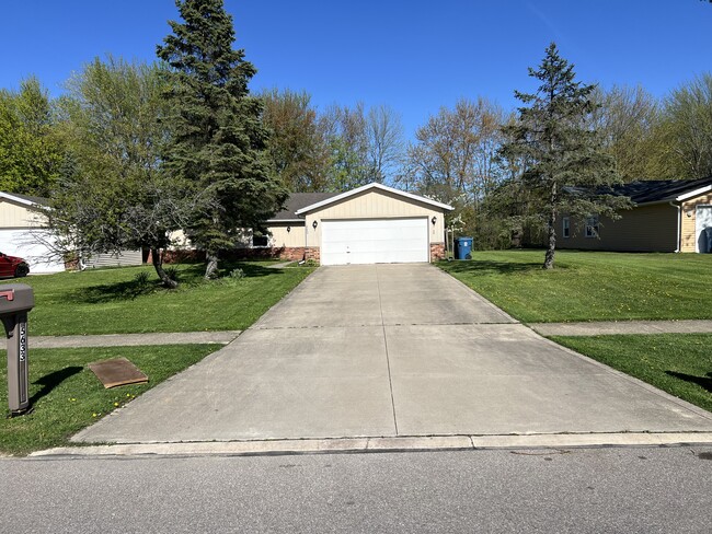 5633 Opal St, Unit 5633 Opal St