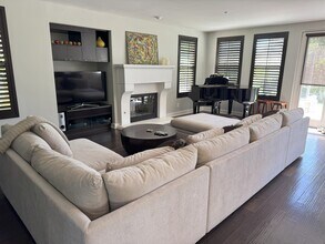 14586 Luna Media in San Diego, CA - Building Photo - Building Photo