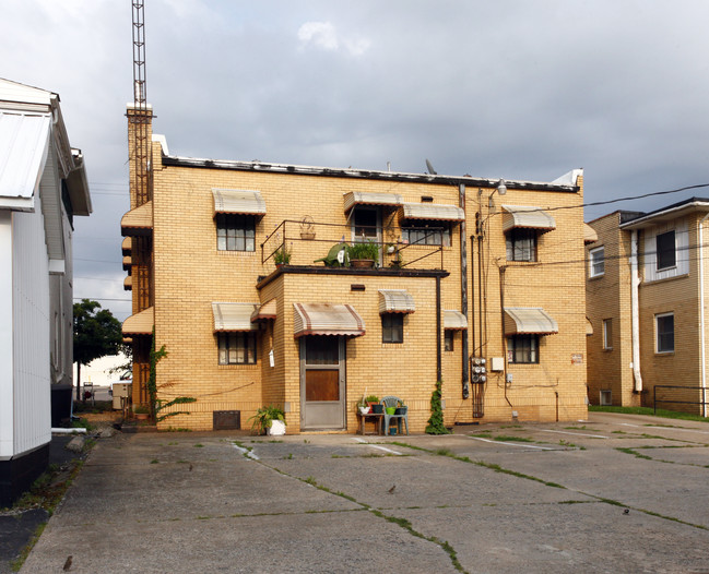 180 S Lincoln Ave in Salem, OH - Building Photo - Building Photo