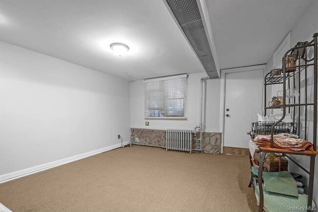 2433 Young Ave, Unit 2 in Bronx, NY - Building Photo - Building Photo