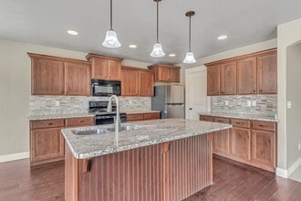 15 S 900th E in Salem, UT - Building Photo - Building Photo