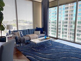 270 17th St NW, Unit 1112 in Atlanta, GA - Building Photo
