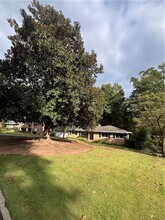 2301 Echo Hills Cir NE in Atlanta, GA - Building Photo - Building Photo
